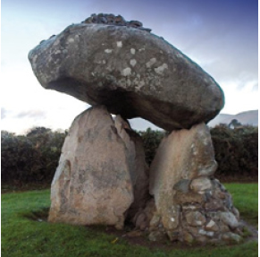Proleek Portal Tomb in County Louth.jpg