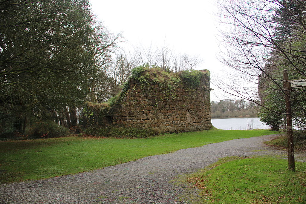 Lough Rynn Castle , Co Leitrim, Mac_Raghnaill_Castle.JPG