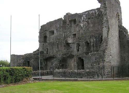 Ballymote-Castle-Co Sligo.jpg
