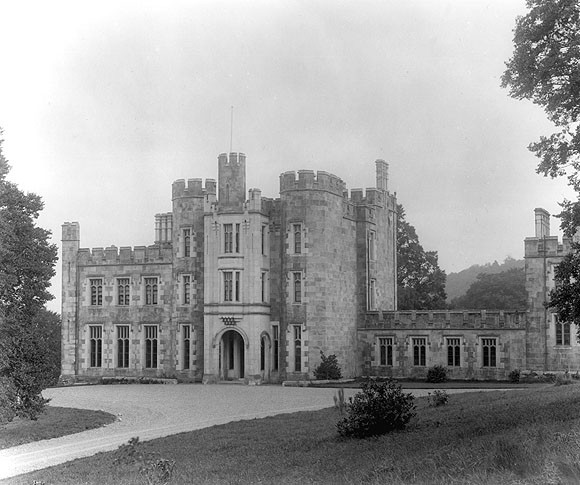 Strancally Castle Co Waterford.jpg