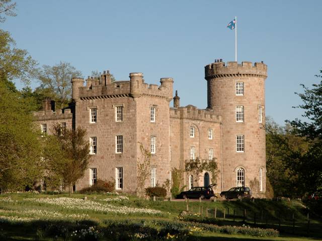 Forbes Castle Aberdeenshire.jpg
