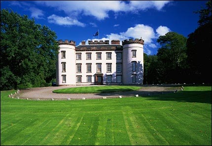 Hatton Castle Aberdeenshire.jpg