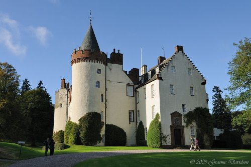 Cortachy Castle Angus.jpg